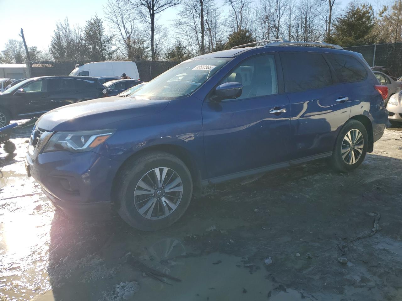 NISSAN PATHFINDER 2017