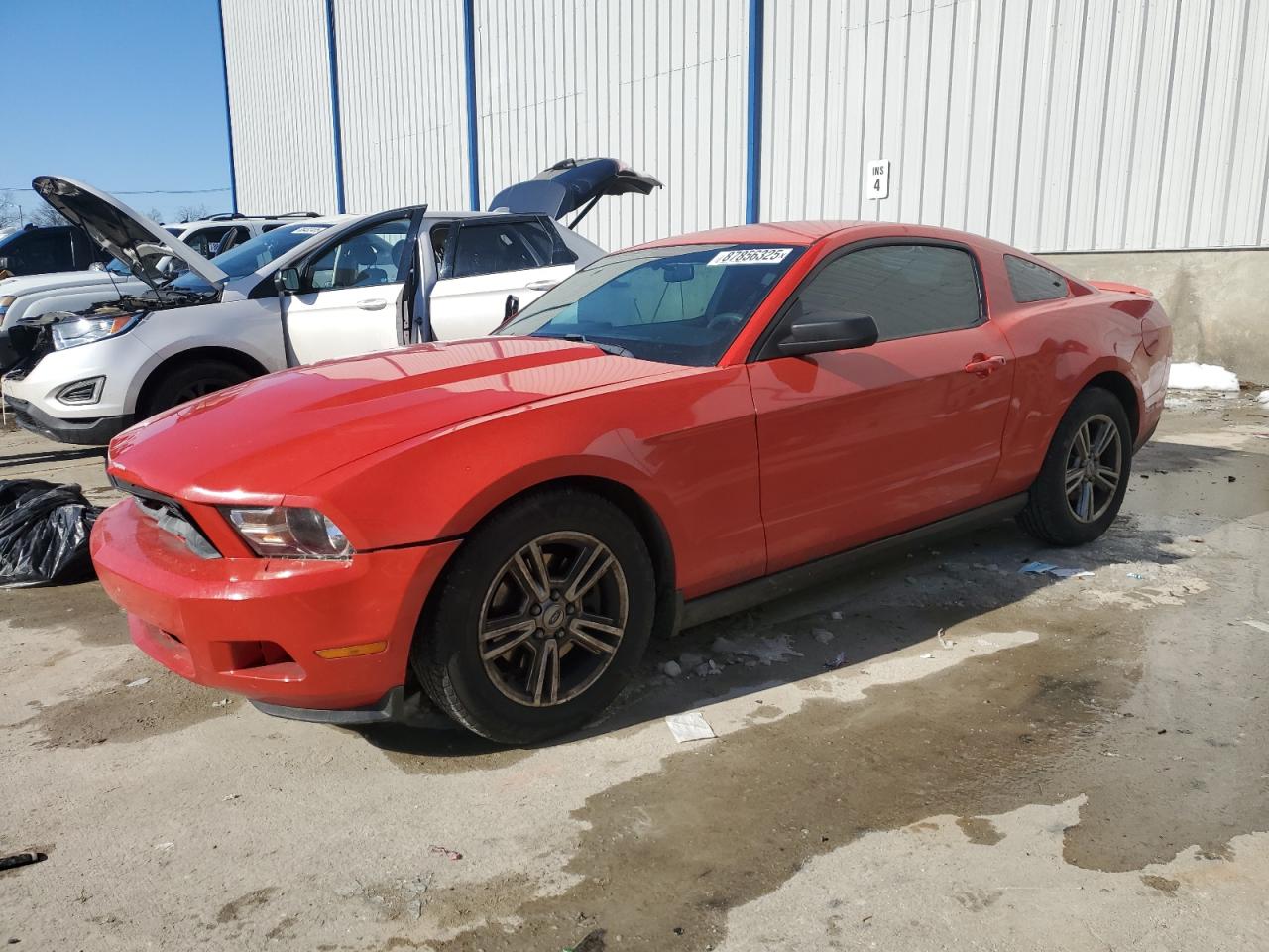 FORD MUSTANG 2011