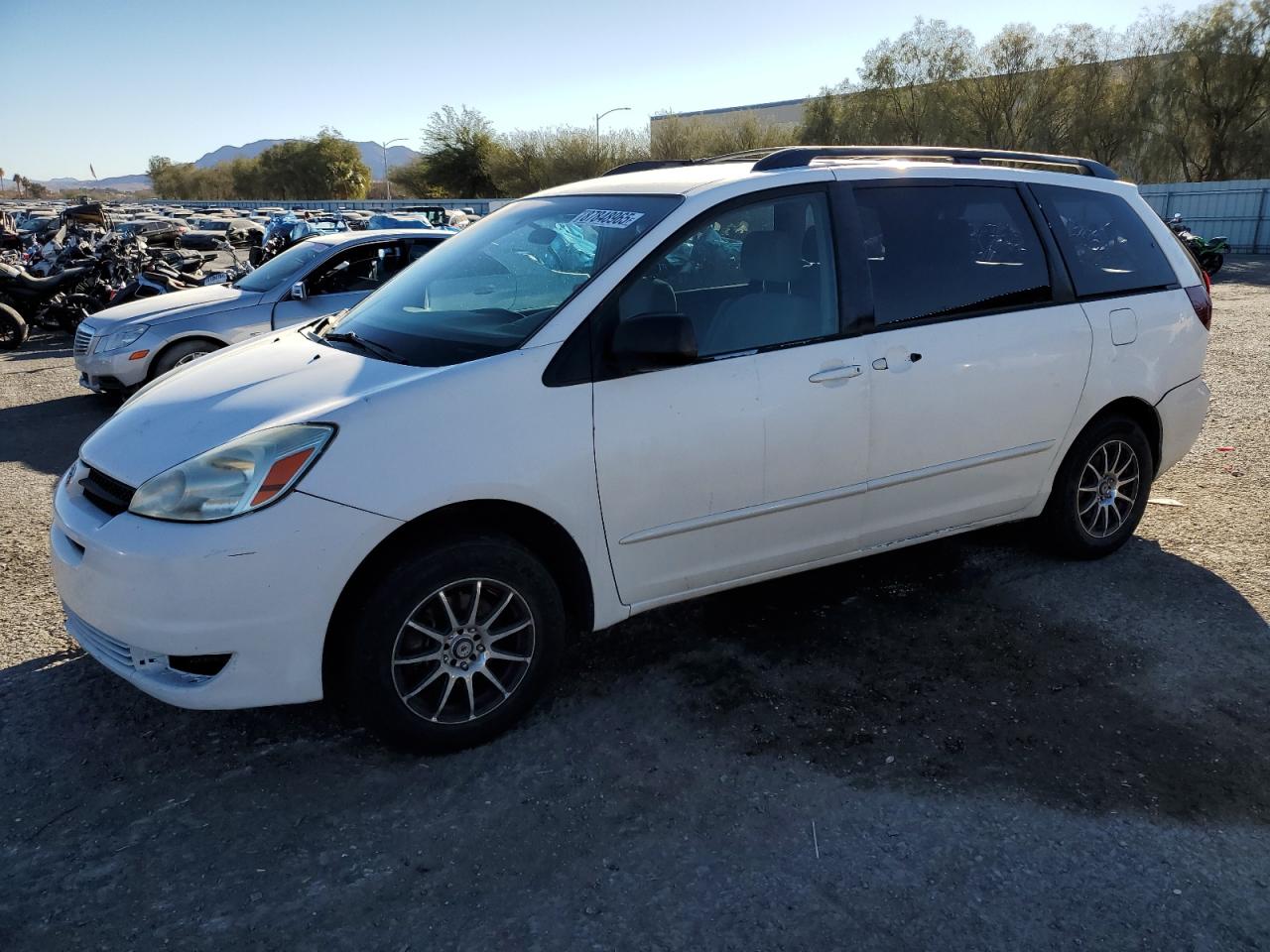 TOYOTA SIENNA 2005