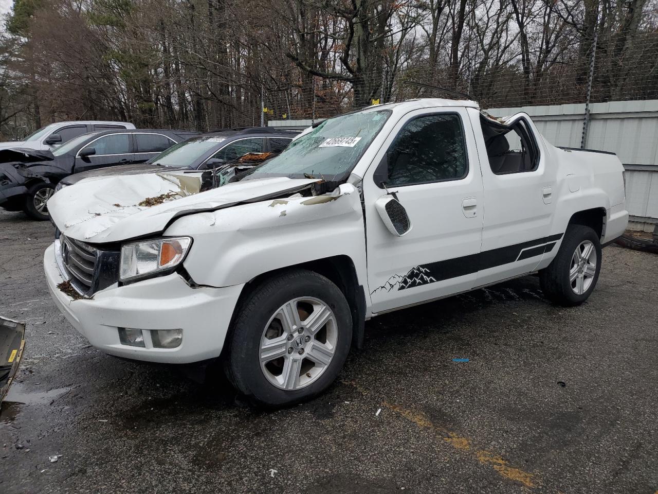 HONDA RIDGELINE 2013