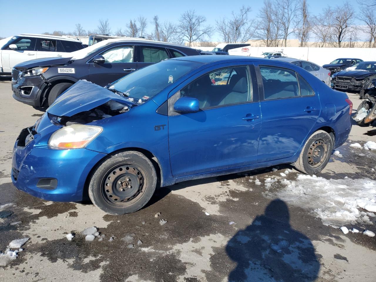 TOYOTA YARIS 2010