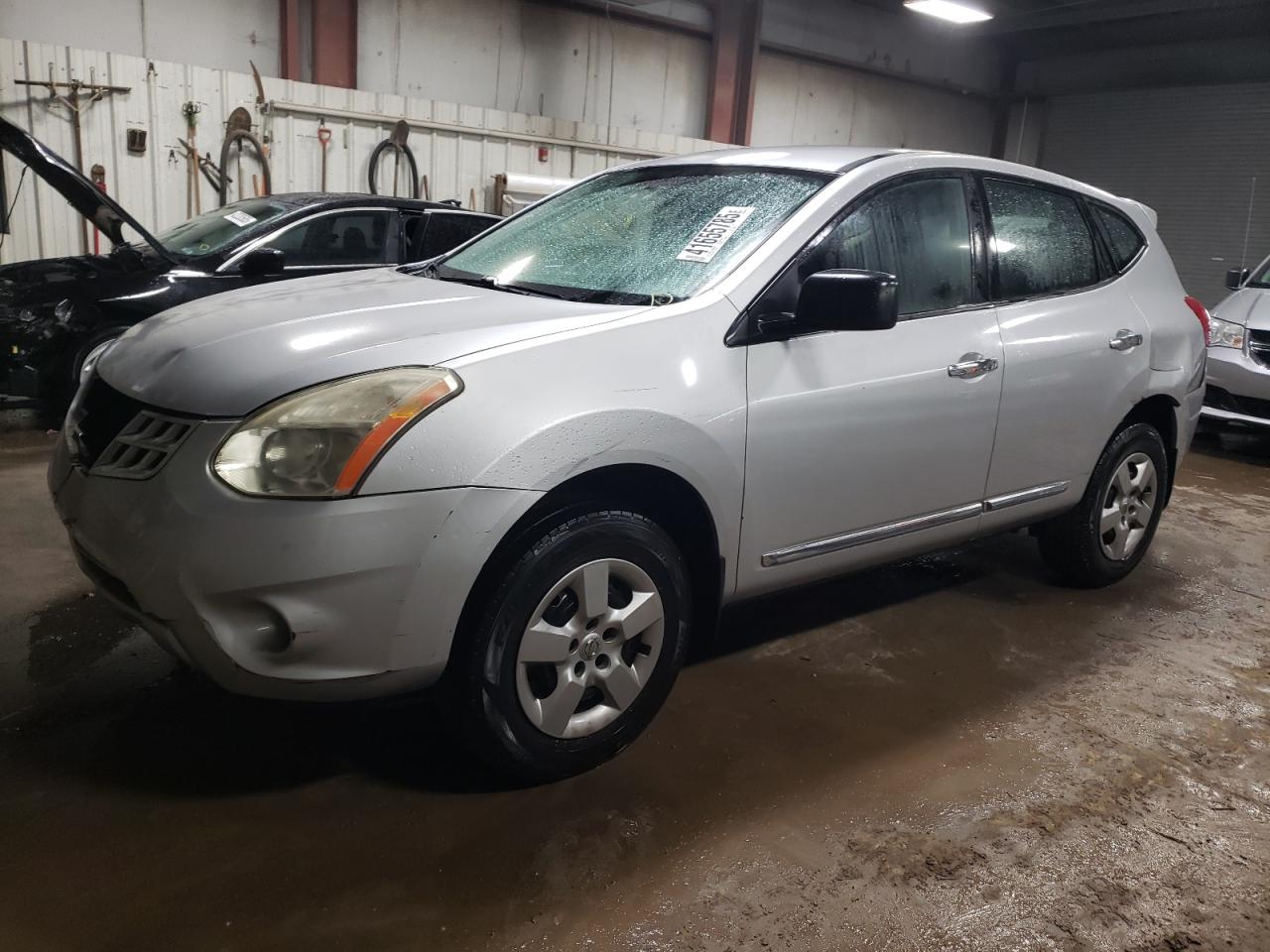 NISSAN ROGUE S 2012