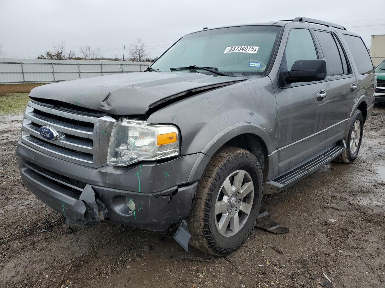 FORD EXPEDITION 2010