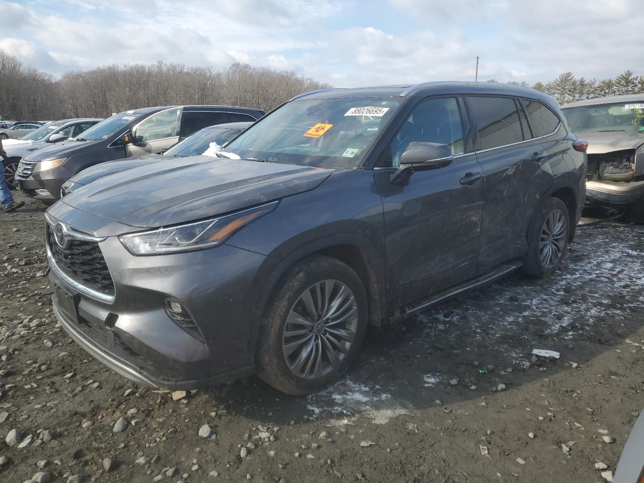 TOYOTA HIGHLANDER 2021