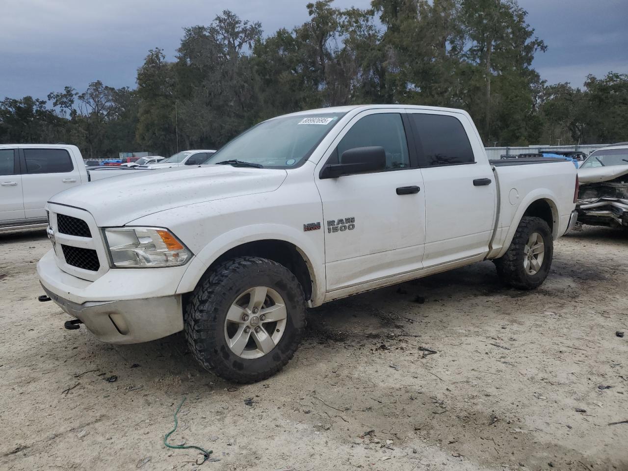 RAM 1500 SLT 2018