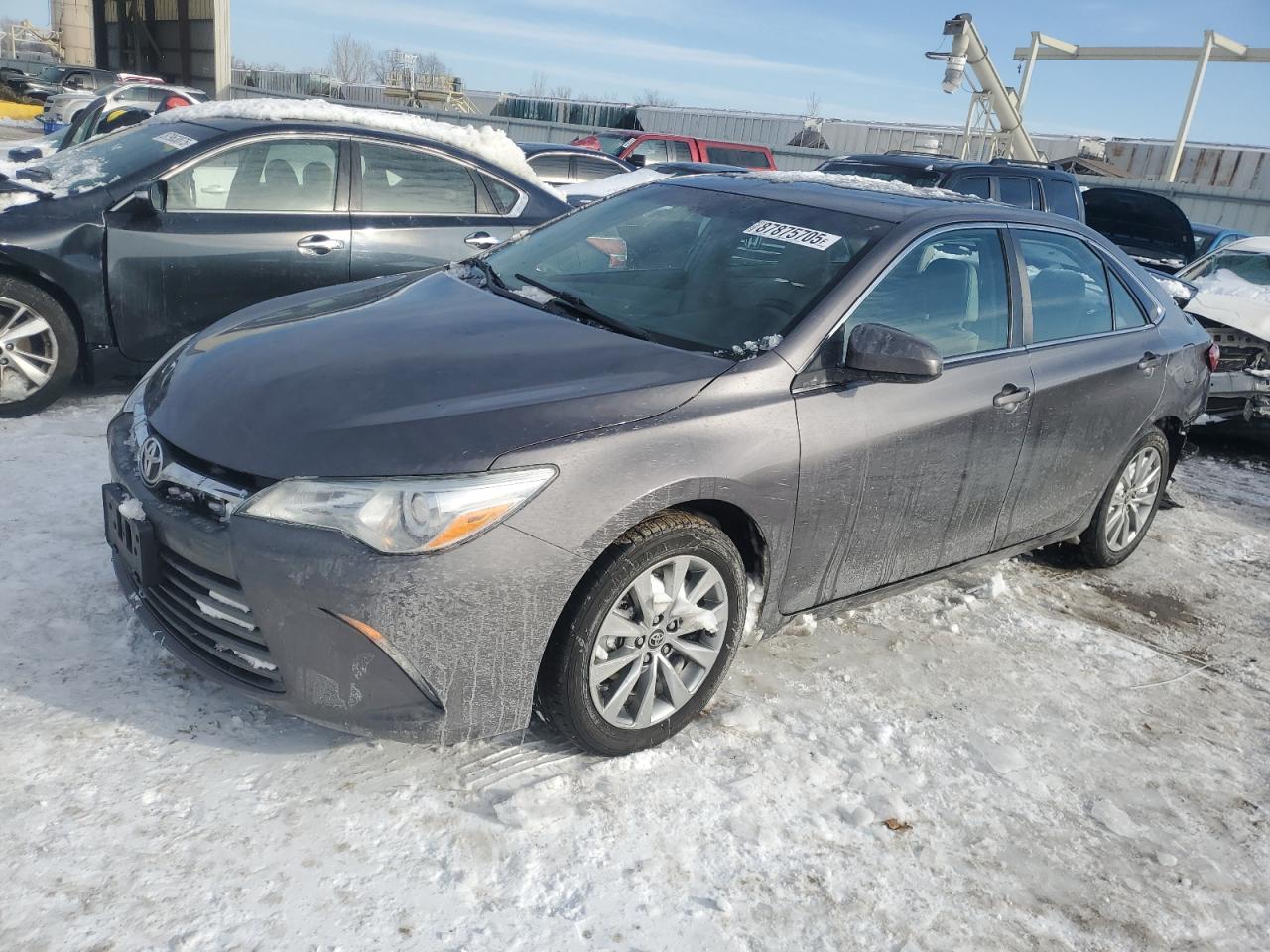 TOYOTA CAMRY LE 2015