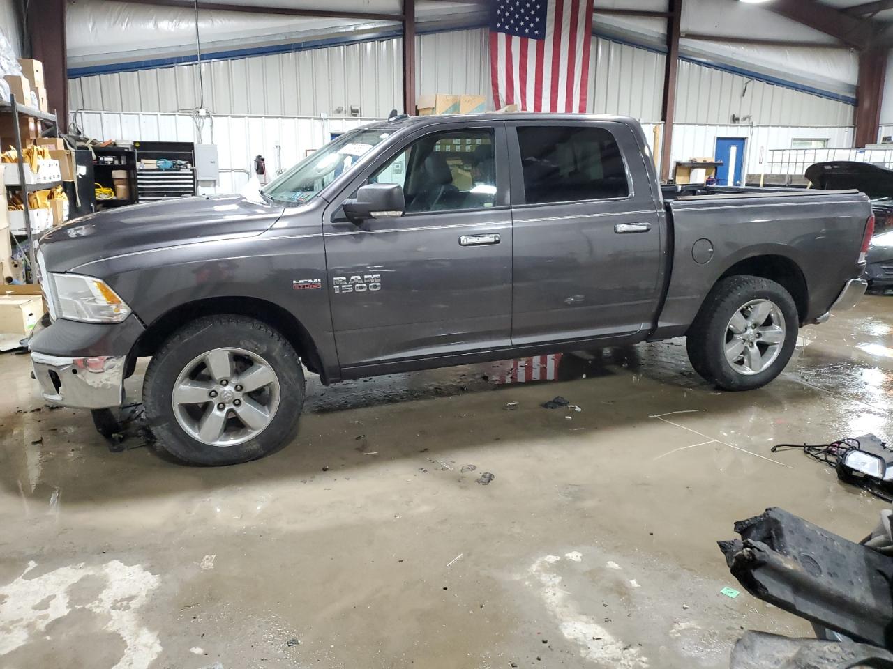 RAM 1500 SLT 2016
