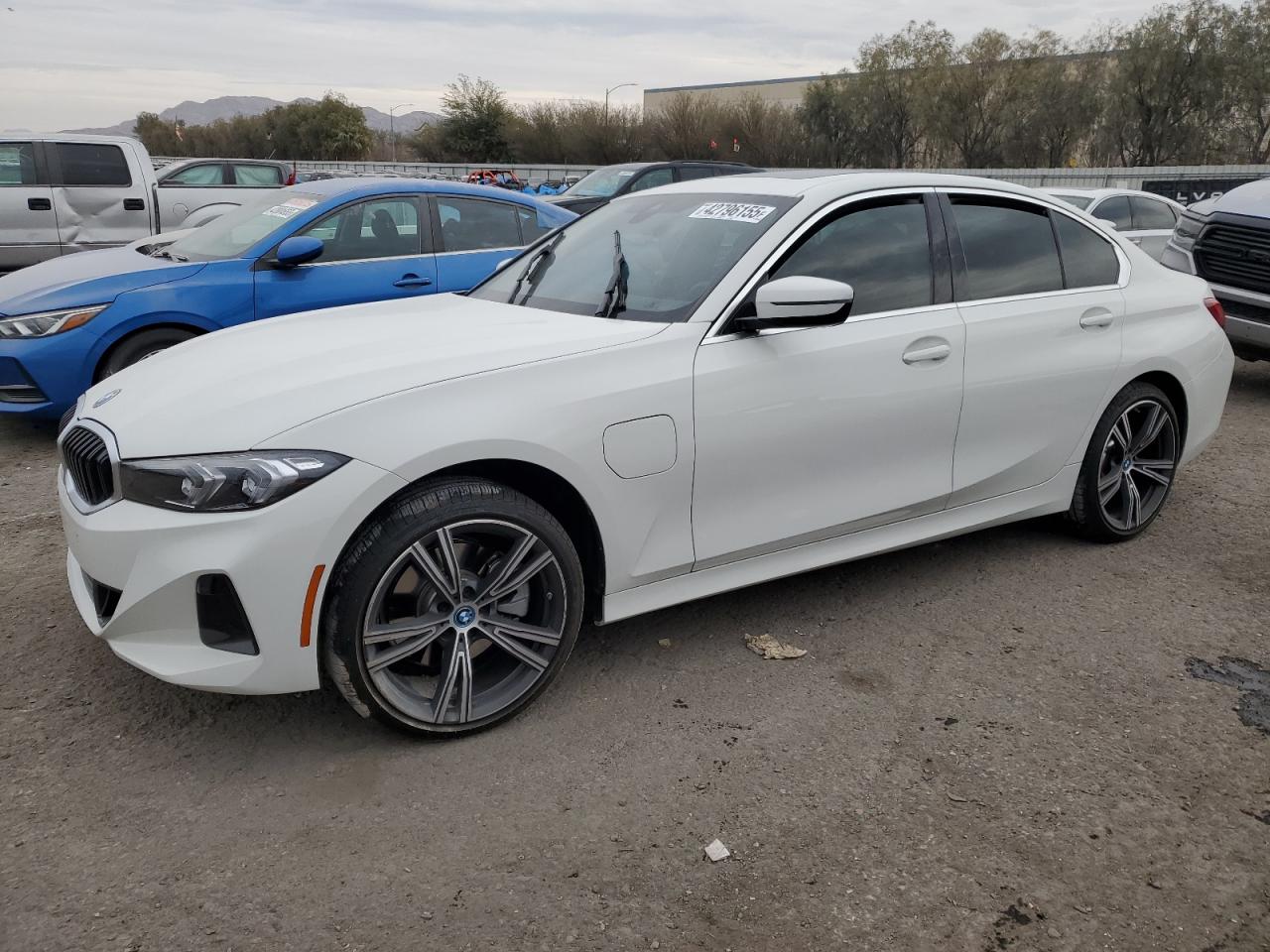 BMW 330E 2024