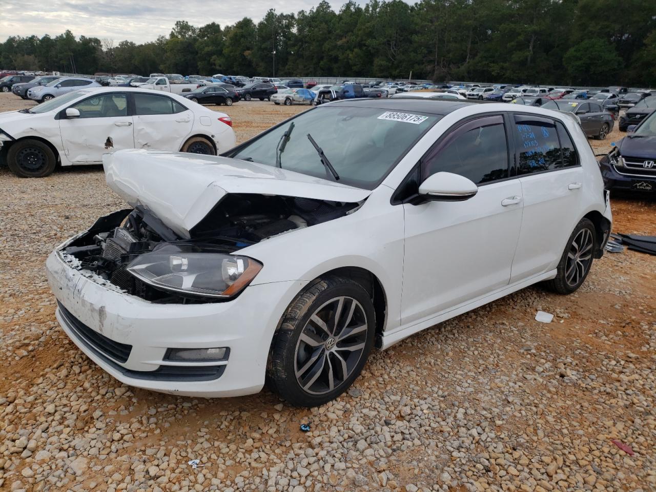 VOLKSWAGEN GOLF 2015