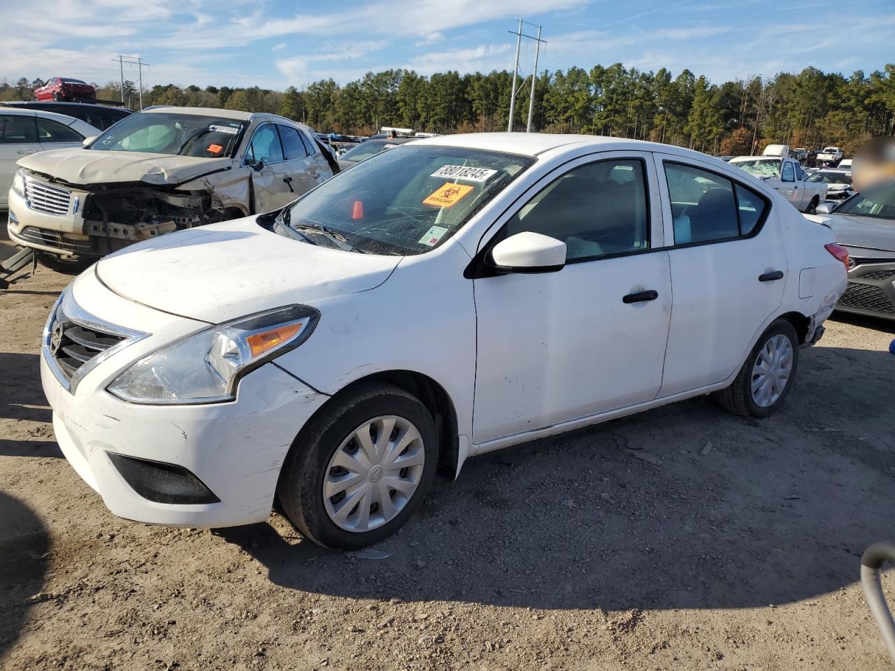 NISSAN VERSA S 2017