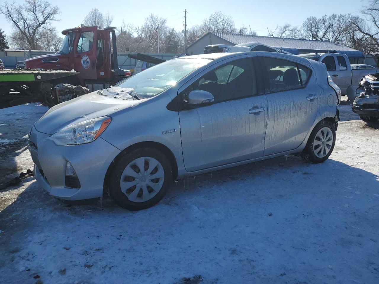 TOYOTA PRIUS C 2013