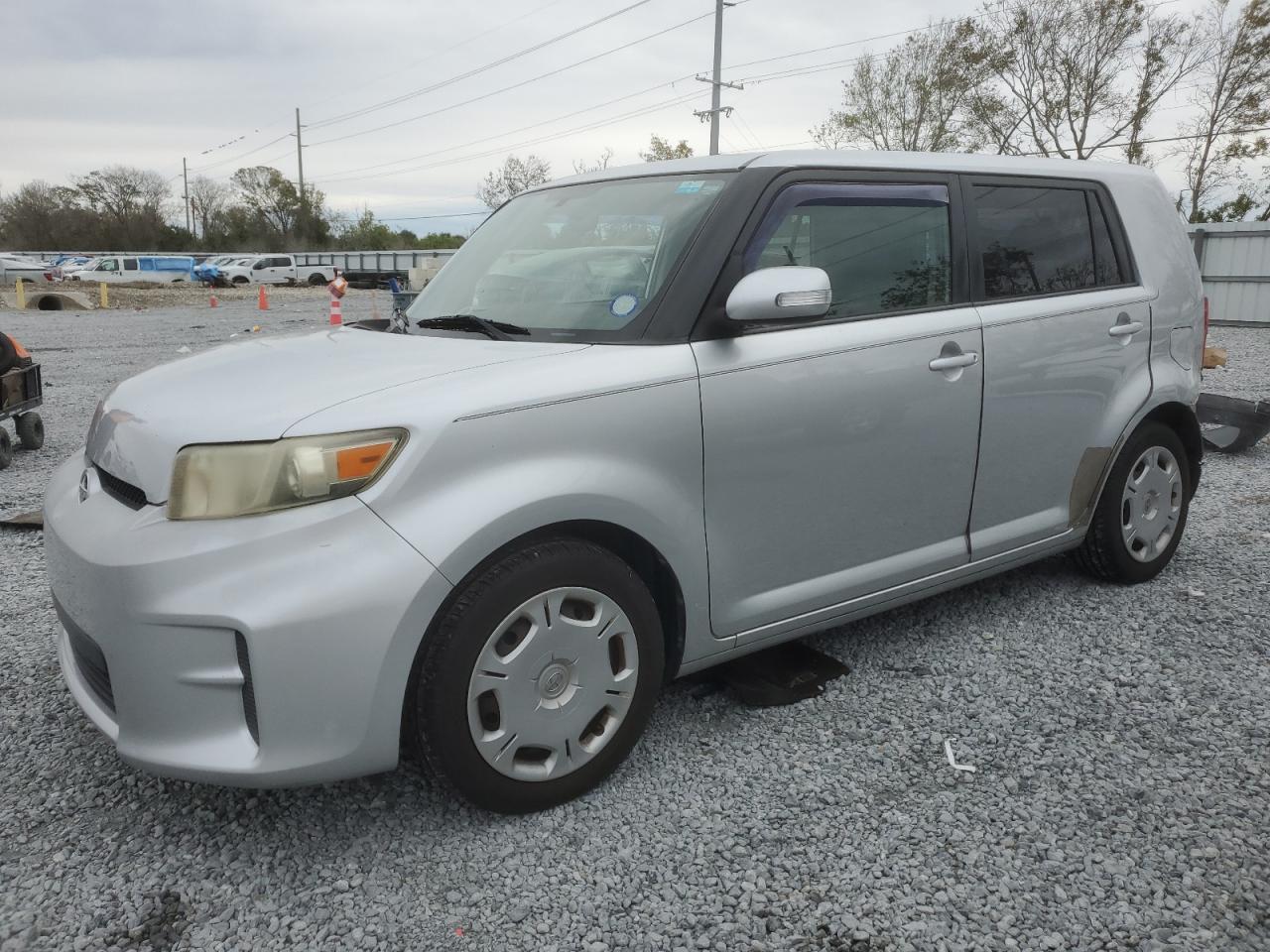 TOYOTA SCION XB 2011