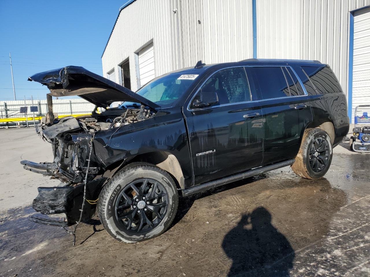 GMC YUKON DENA 2016