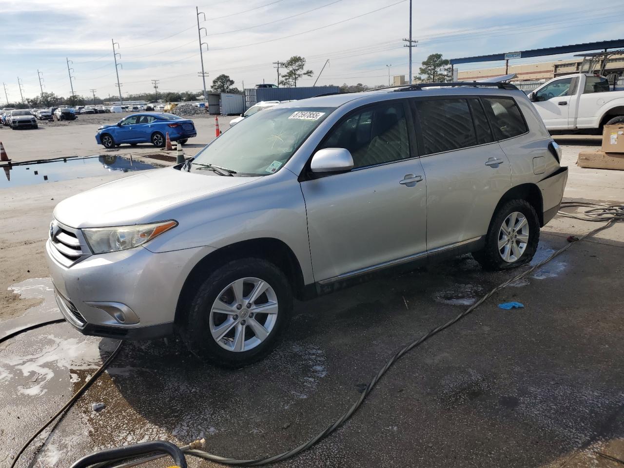 TOYOTA HIGHLANDER 2012