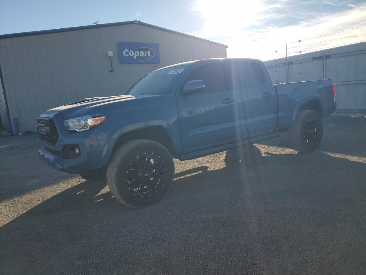 TOYOTA TACOMA DOU 2019