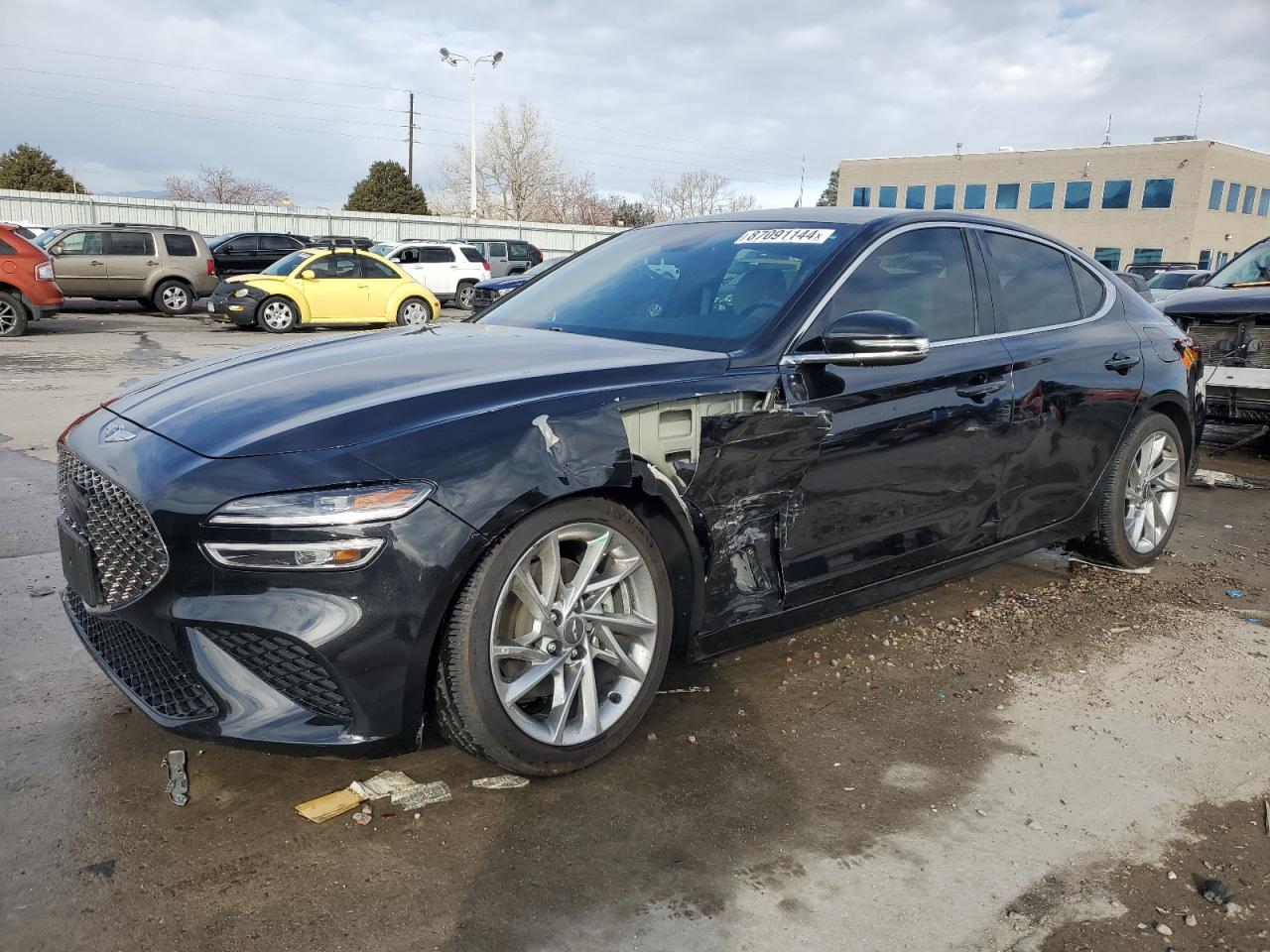 GENESIS G70 BASE 2022