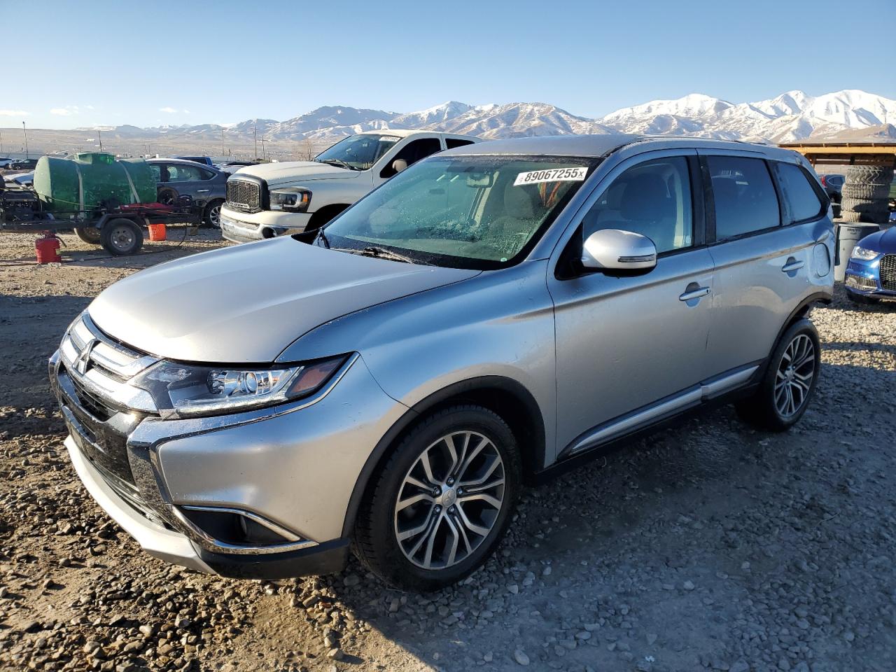 MITSUBISHI OUTLANDER 2018