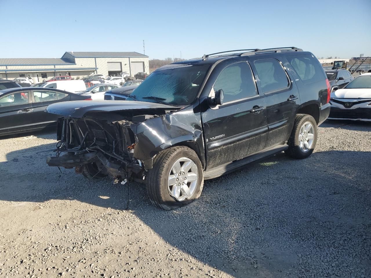 GMC YUKON SLT 2013
