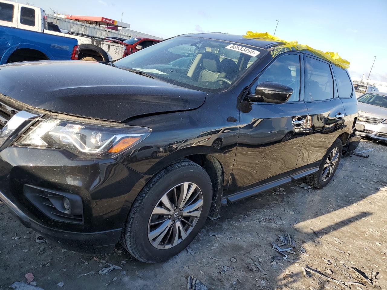 NISSAN PATHFINDER 2019