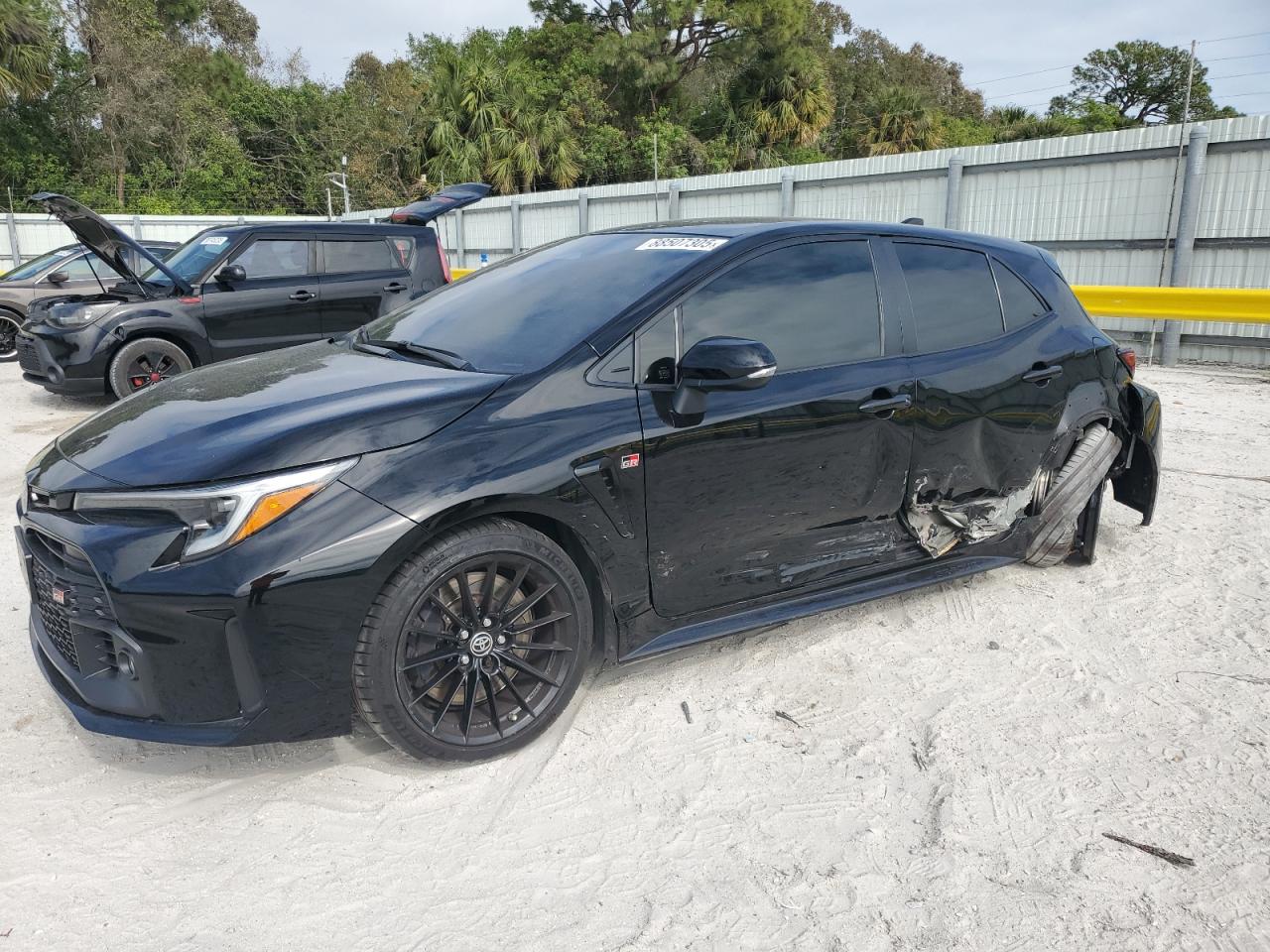 TOYOTA GR COROLLA 2023
