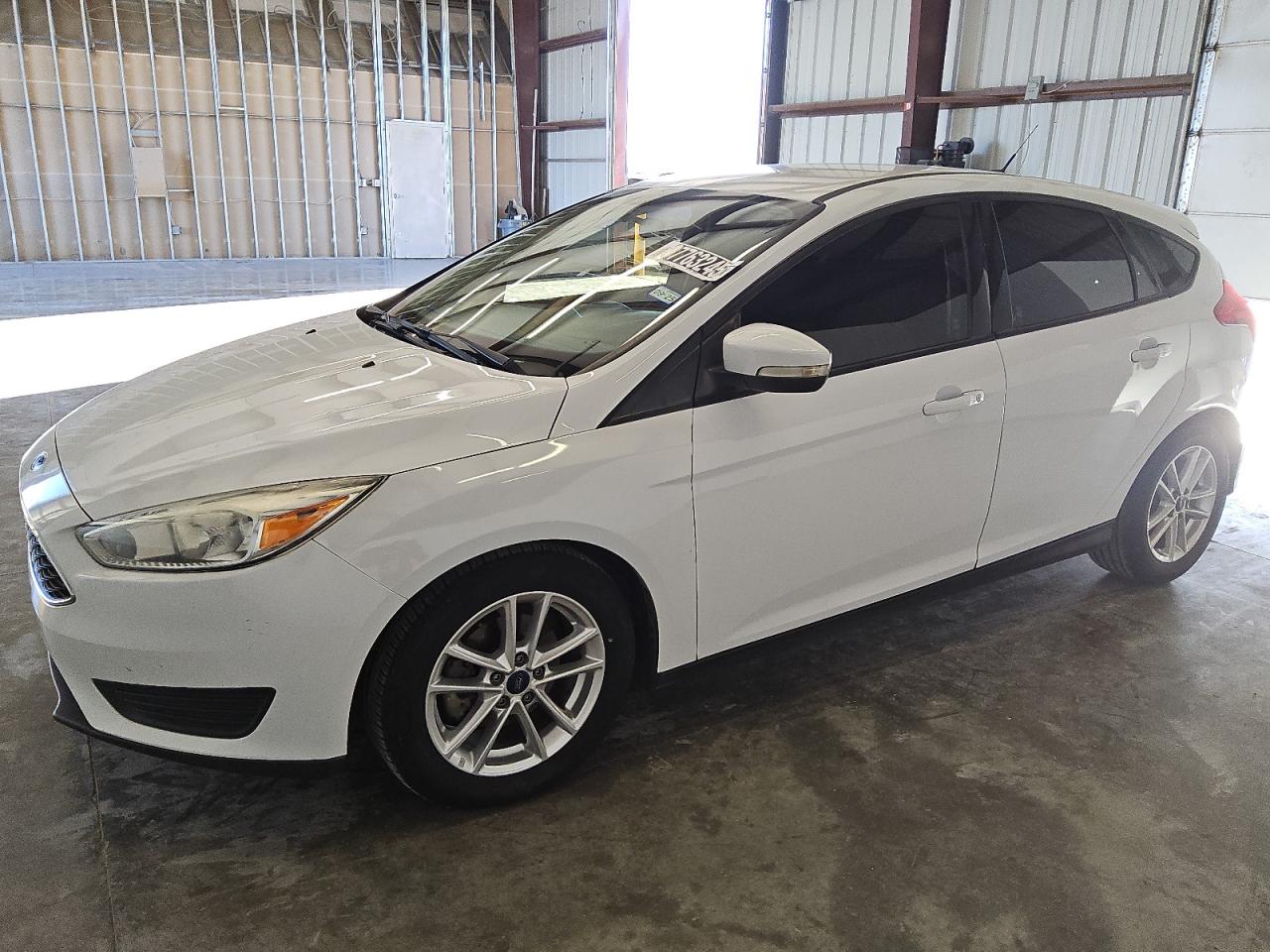 FORD FOCUS SE 2016