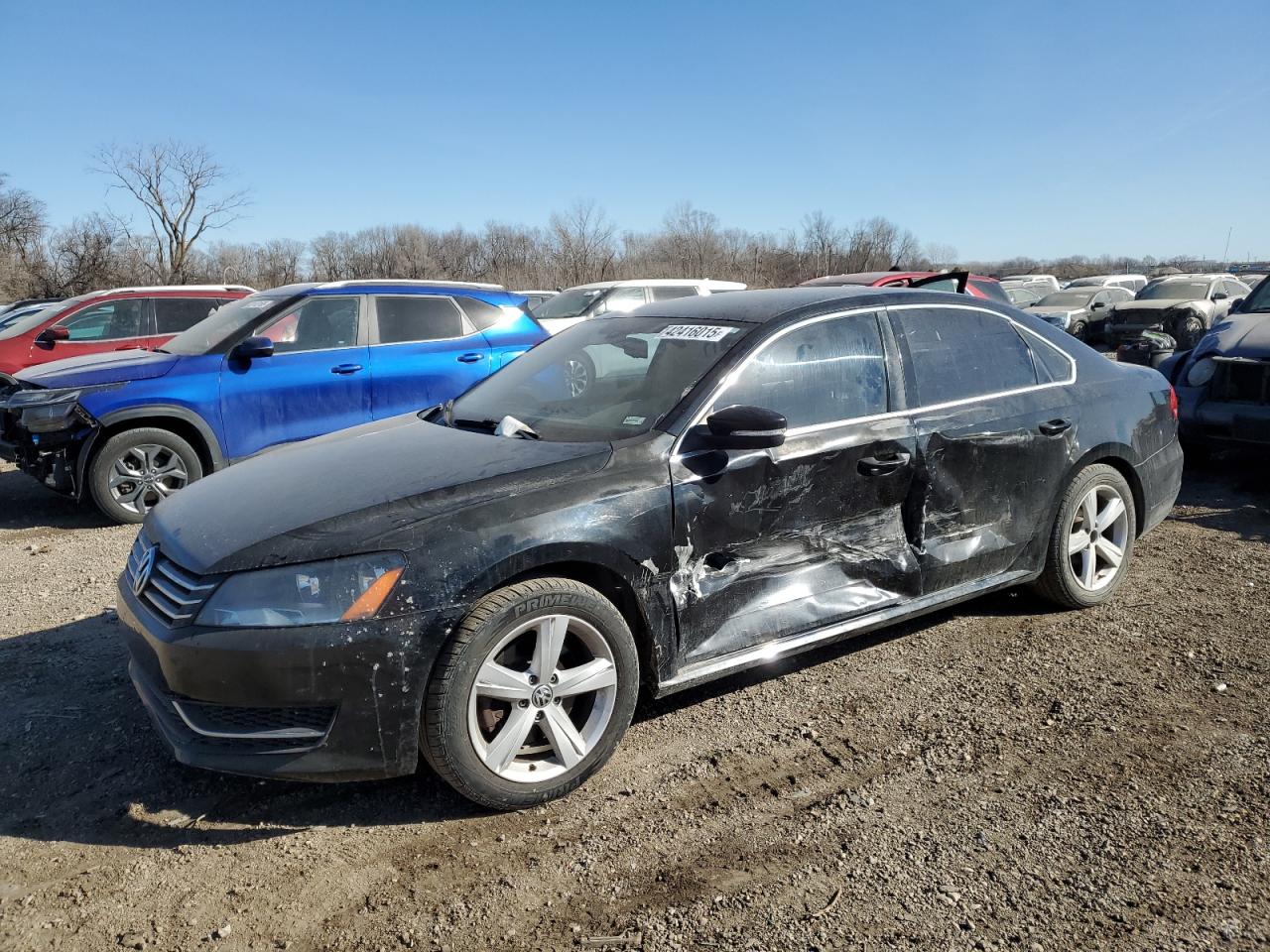 VOLKSWAGEN PASSAT 2012