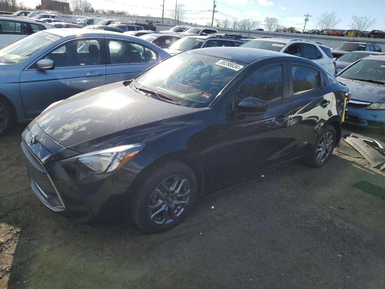 TOYOTA YARIS L 2019