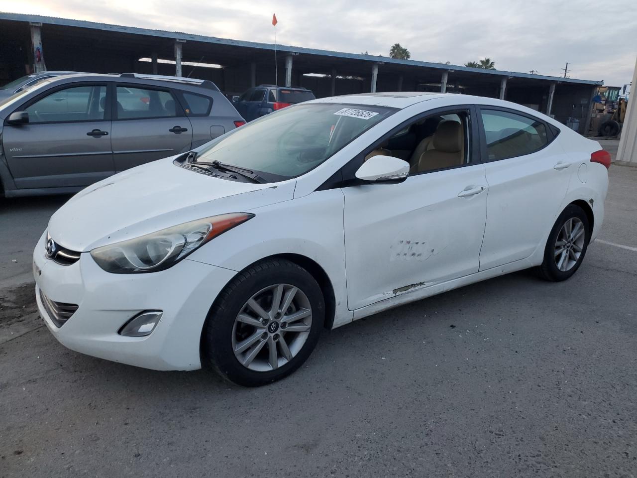 HYUNDAI ELANTRA GL 2011