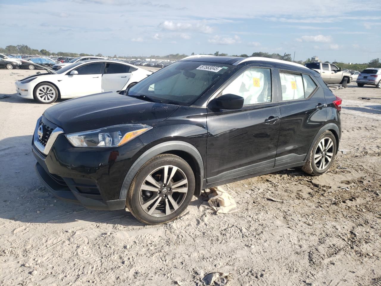 NISSAN KICKS S 2019