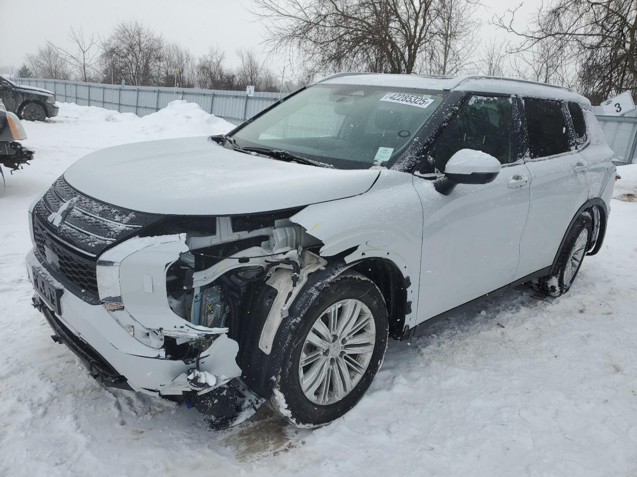 MITSUBISHI OUTLANDER 2024