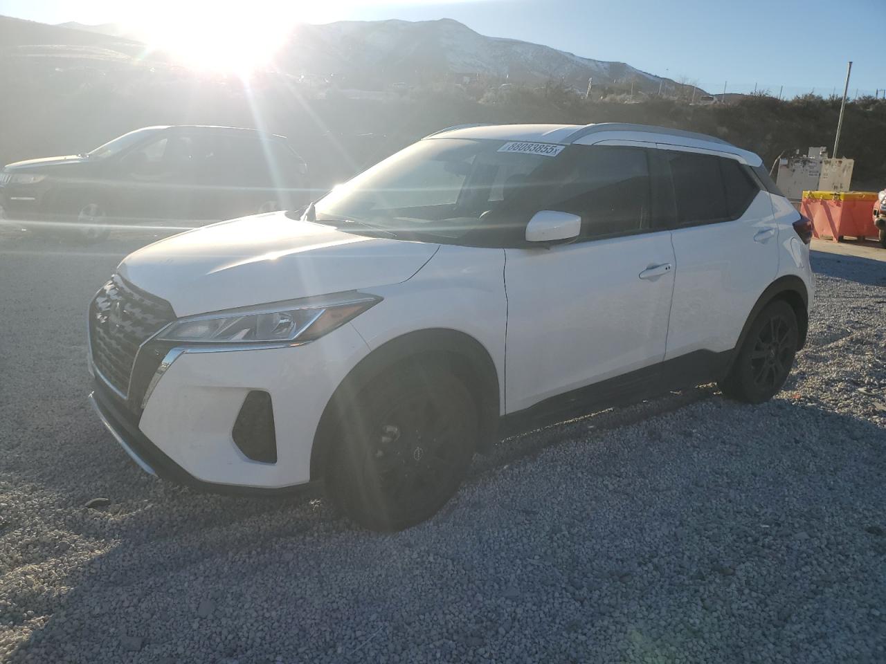 NISSAN KICKS SV 2023