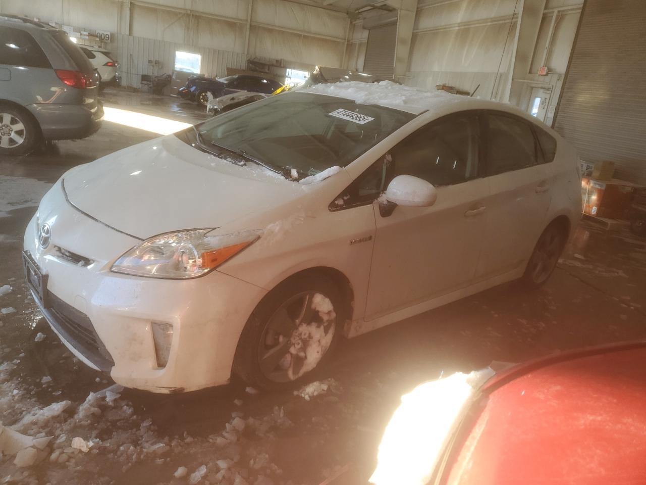 TOYOTA PRIUS 2013