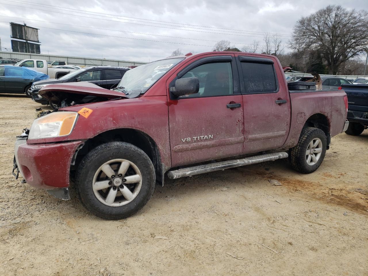 NISSAN TITAN S 2014