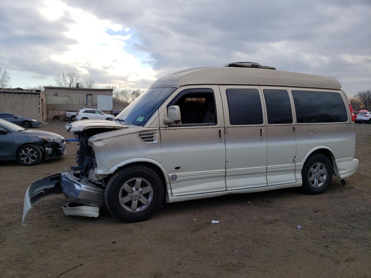 CHEVROLET EXPRESS G1 2012