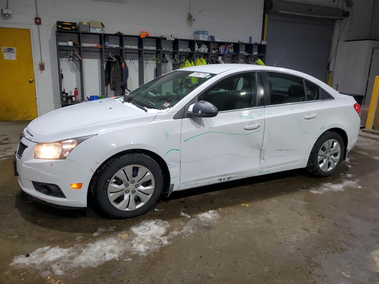 CHEVROLET CRUZE LS 2012