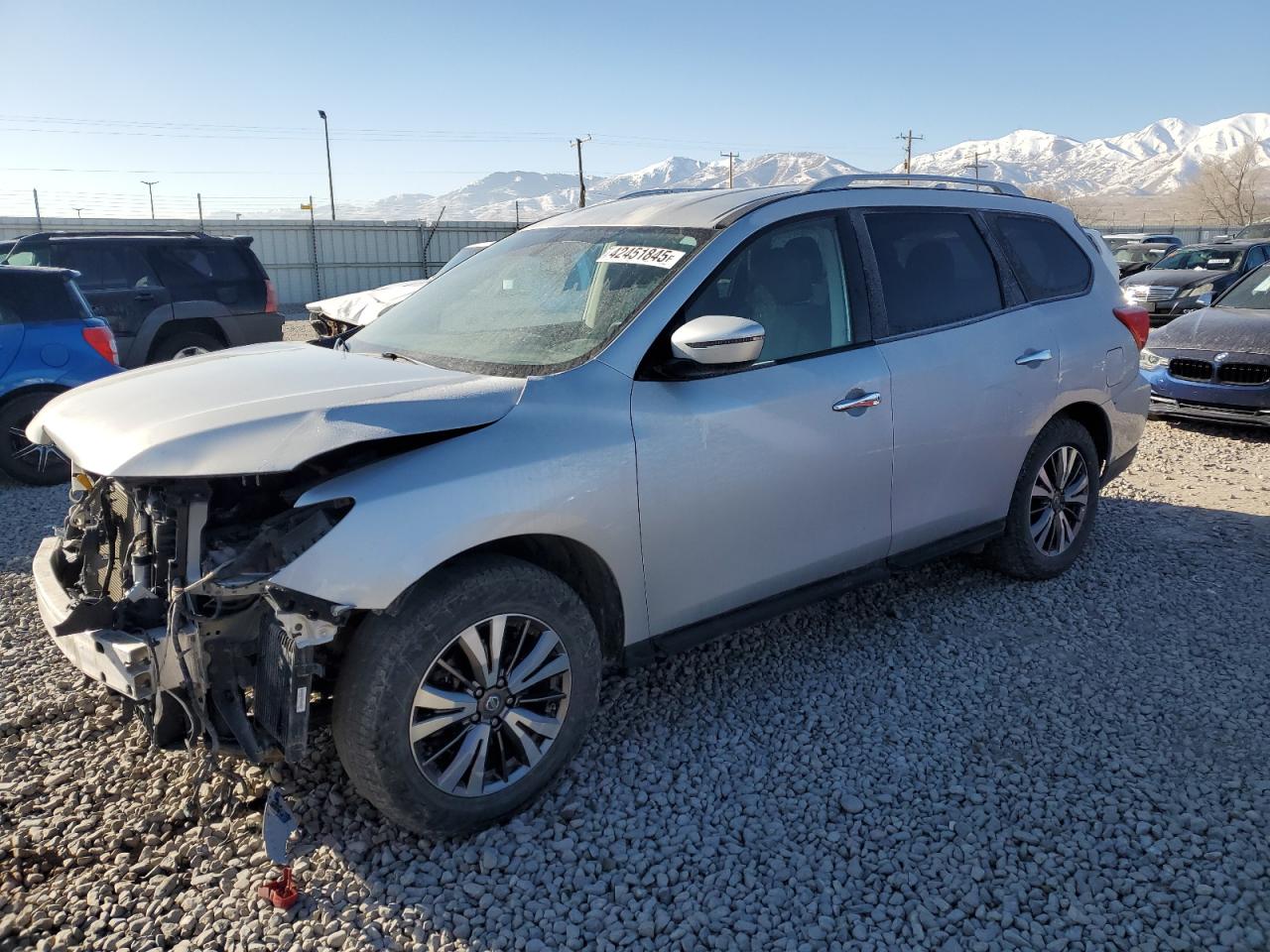 NISSAN PATHFINDER 2019