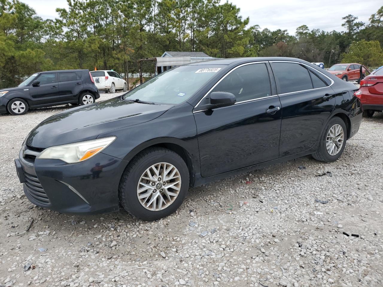 TOYOTA CAMRY LE 2017