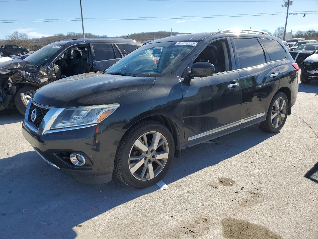 NISSAN PATHFINDER 2016