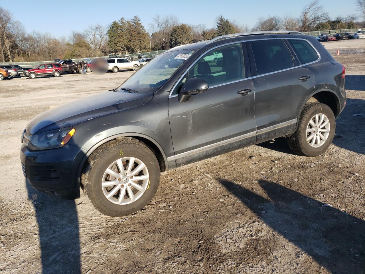 VOLKSWAGEN TOUAREG V6 2012