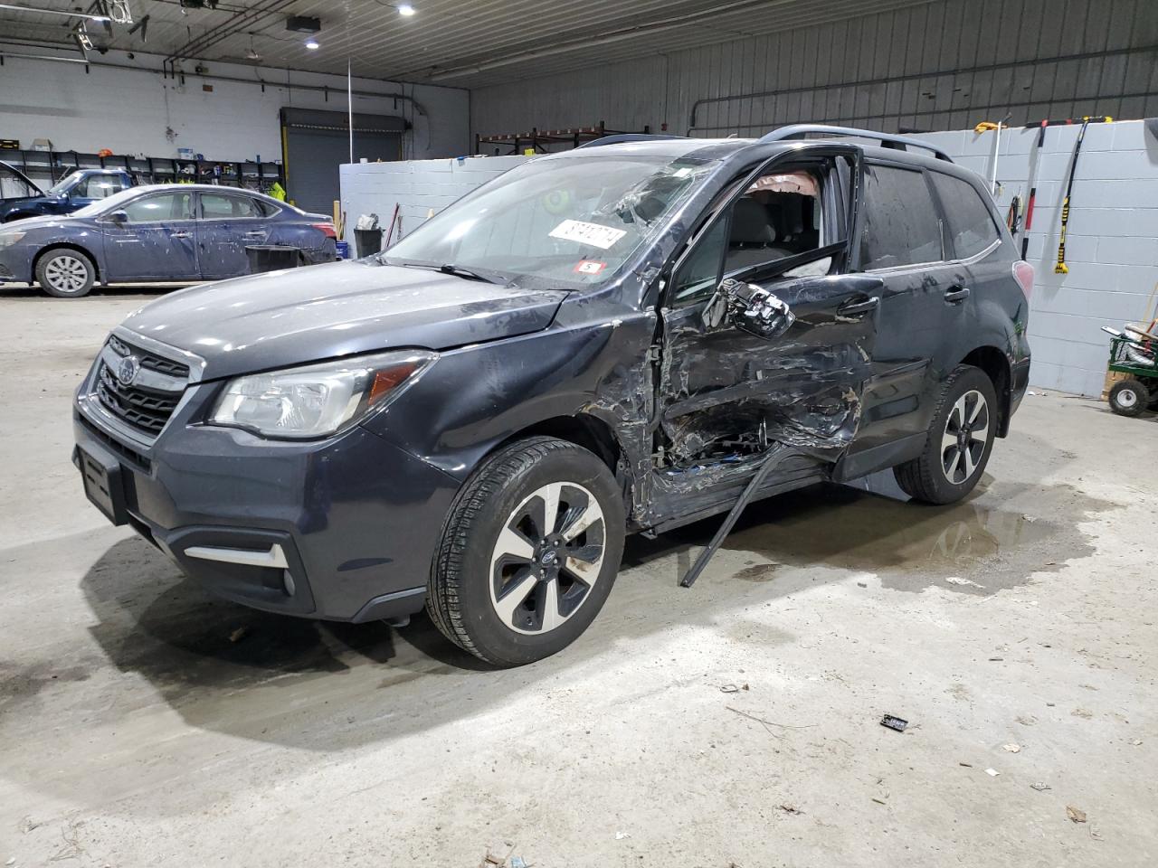 SUBARU FORESTER 2 2017