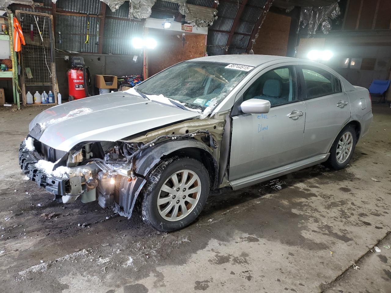 MITSUBISHI GALANT FE 2010