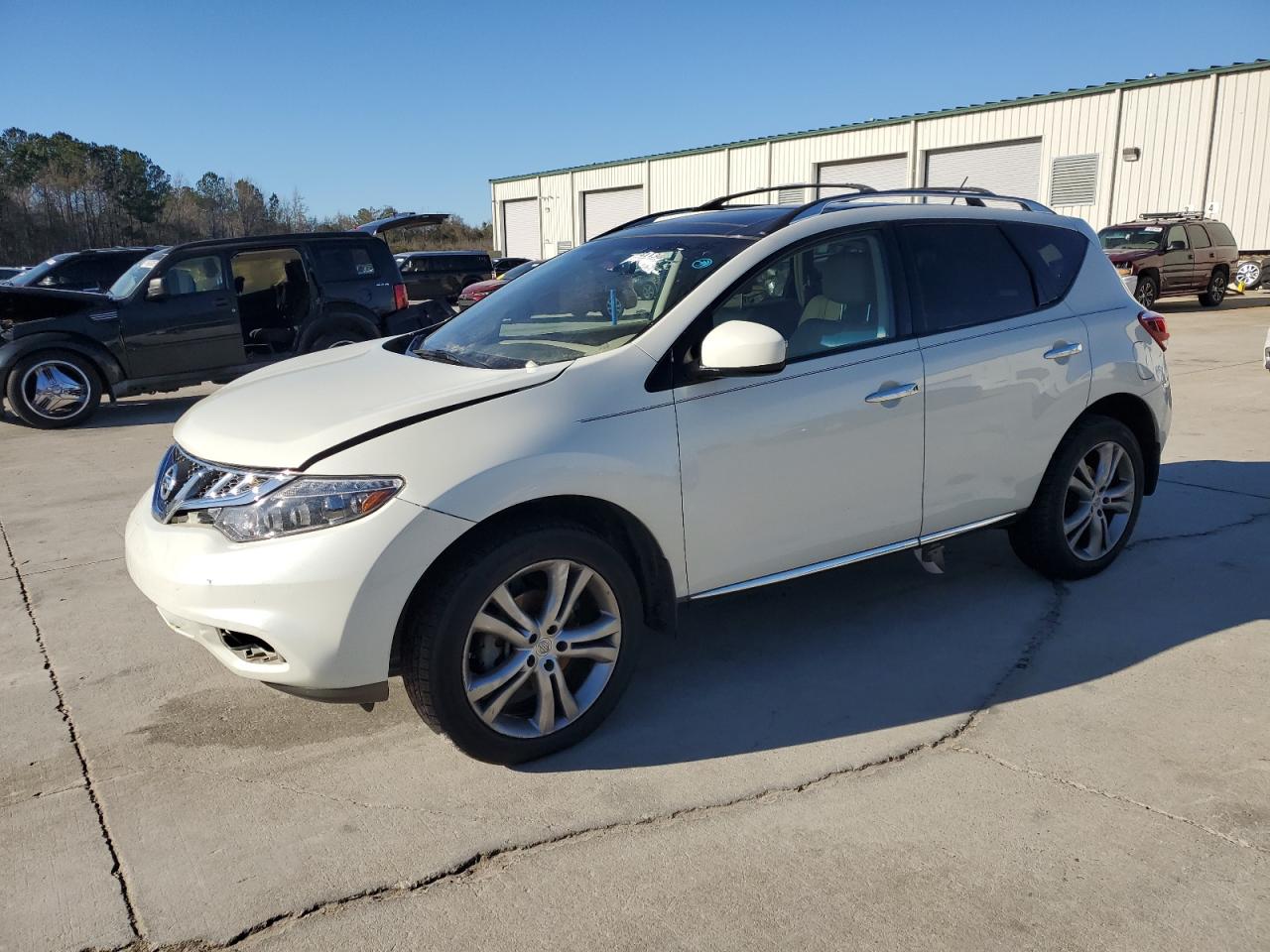 NISSAN MURANO S 2011