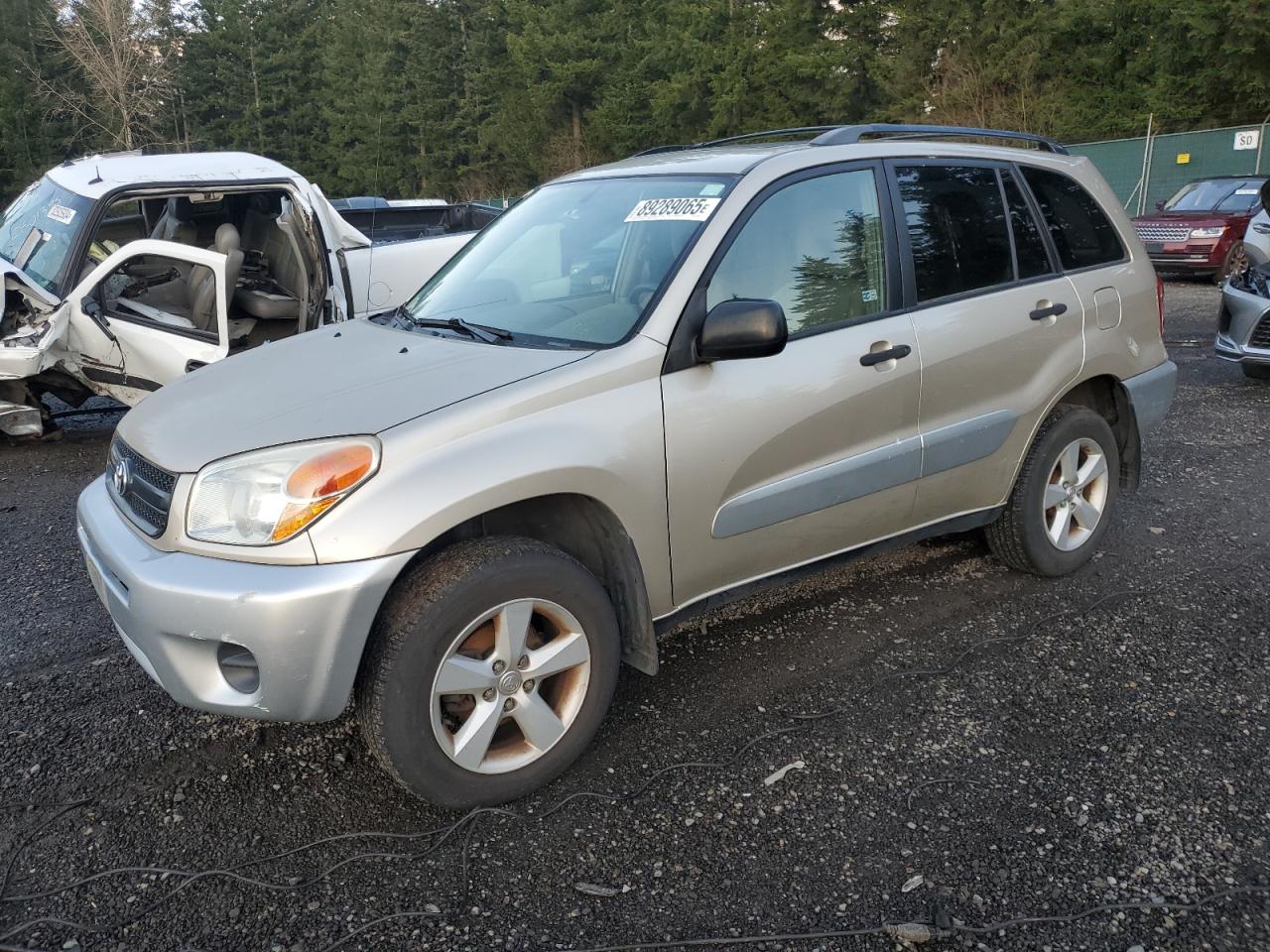 TOYOTA RAV4 2004