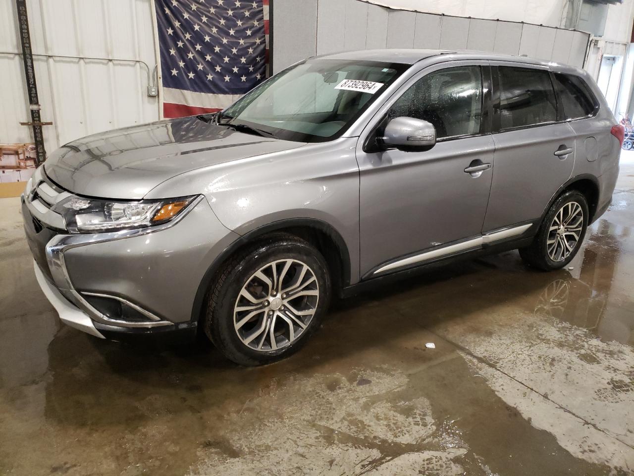MITSUBISHI OUTLANDER 2018