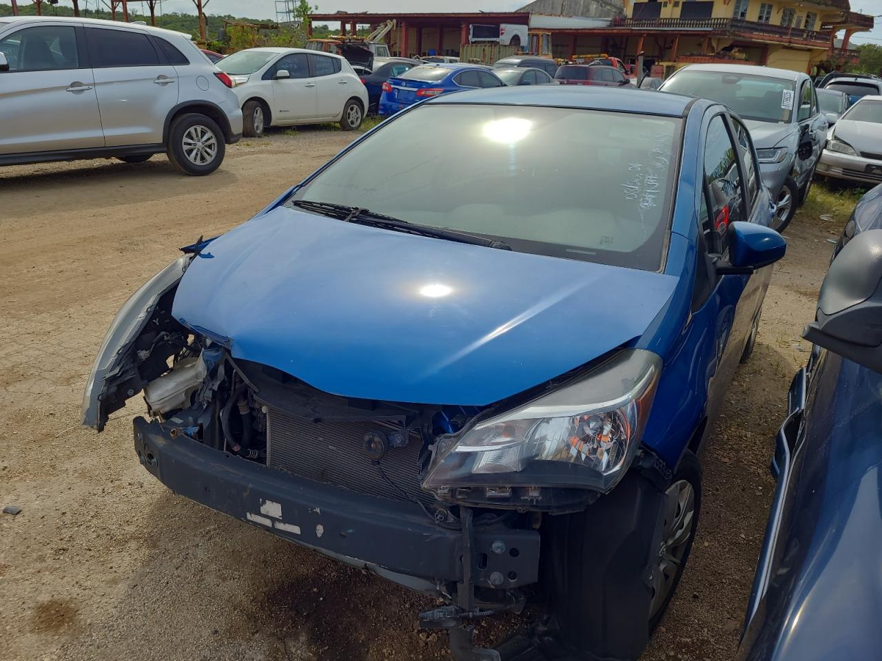 TOYOTA YARIS 2017