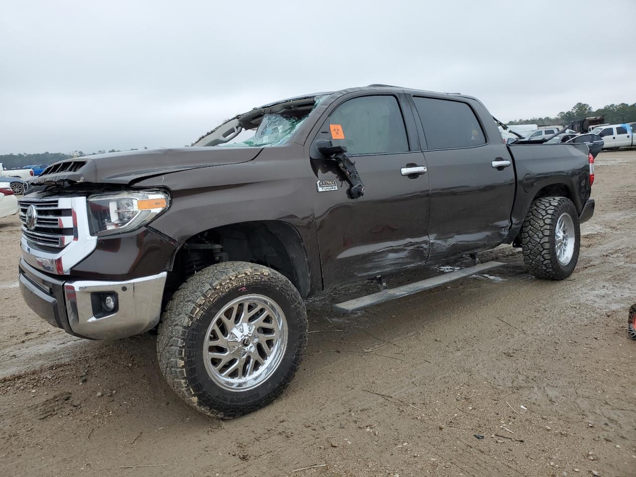 TOYOTA TUNDRA CRE 2019