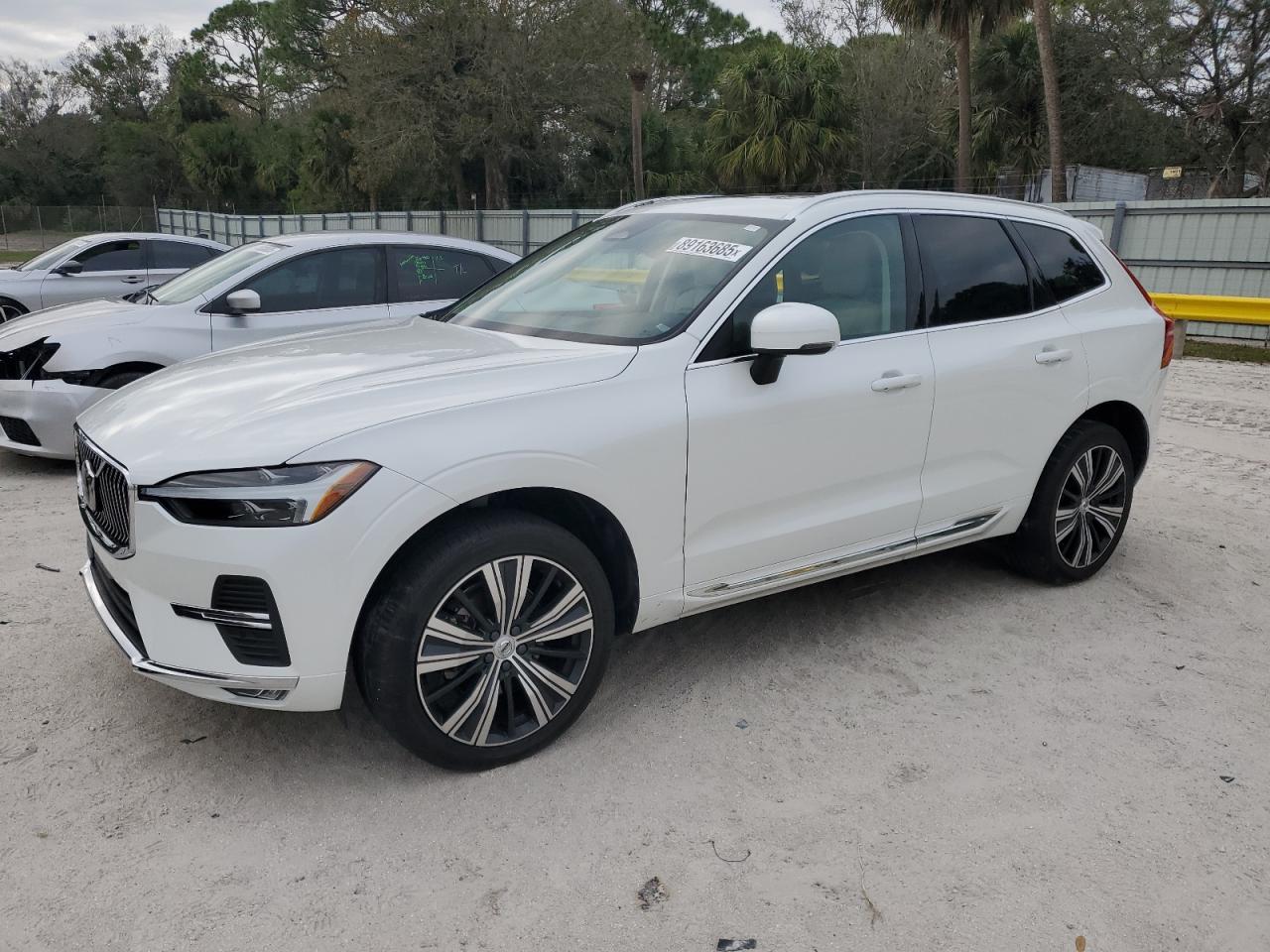 VOLVO XC60 B5 IN 2022