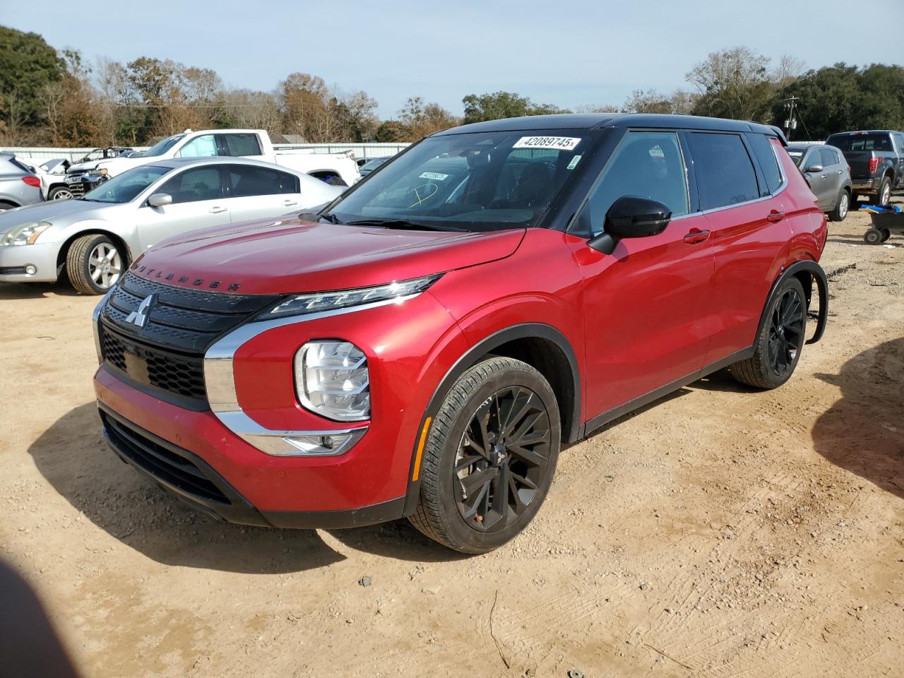 MITSUBISHI OUTLANDER 2023