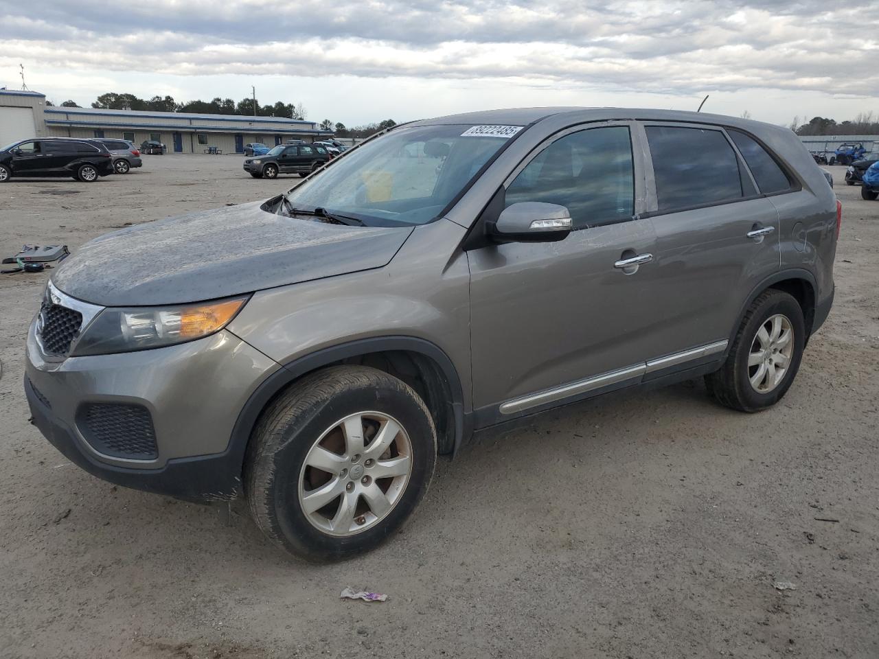 KIA SORENTO LX 2013