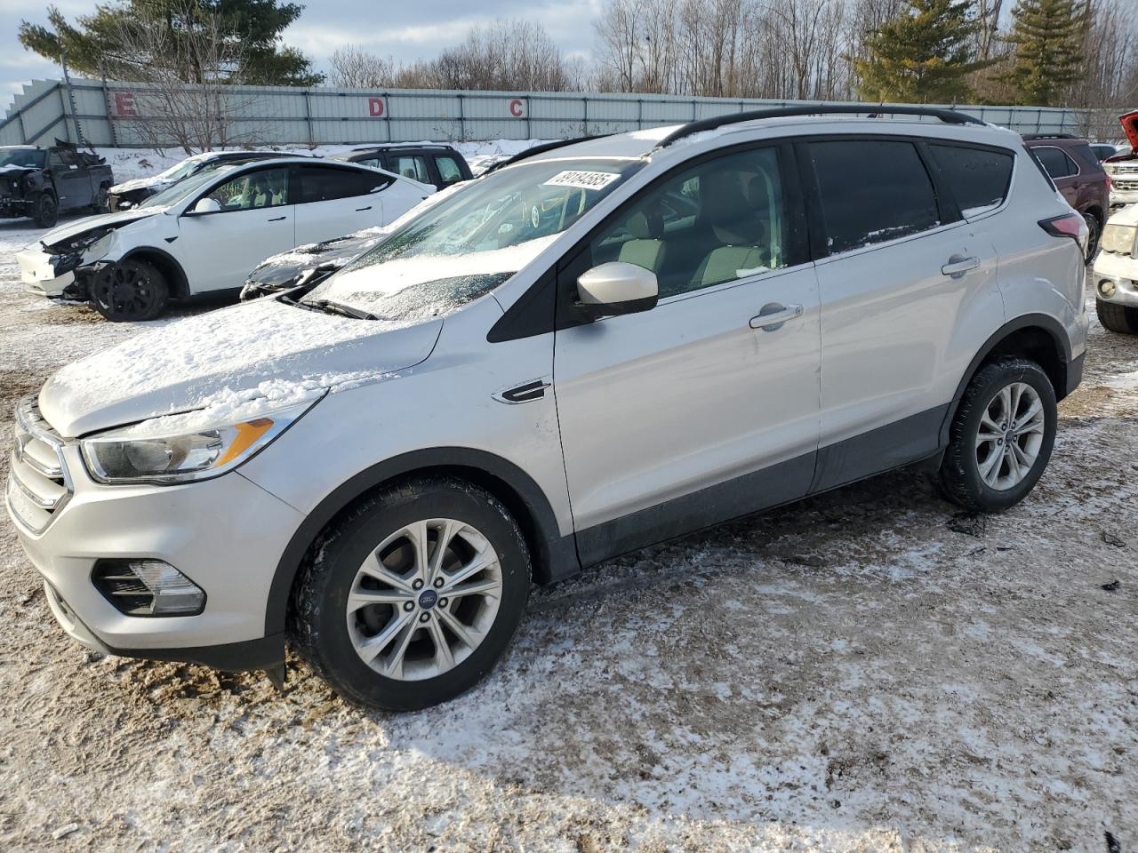 FORD ESCAPE SE 2018